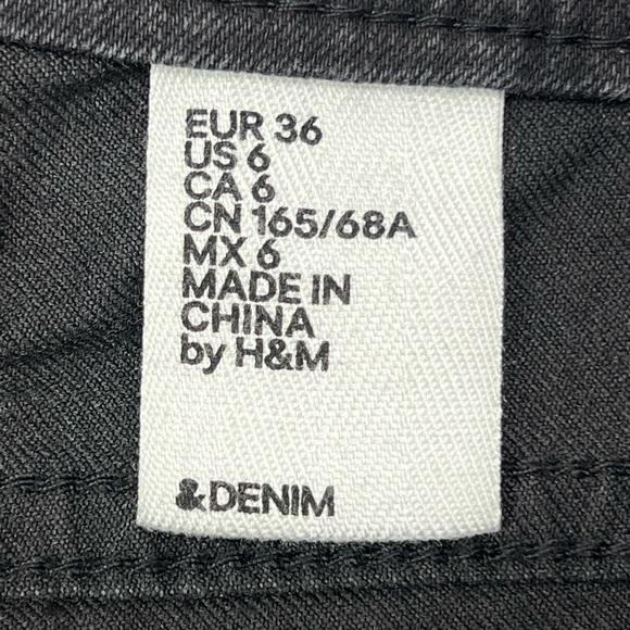 Black Denim Shorts Studded Detail Cutoff Raw Hem Summer Glam Rhinestone Beaded - Picture 9 of 17